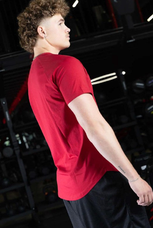 Mens Lifting Tee Cherry