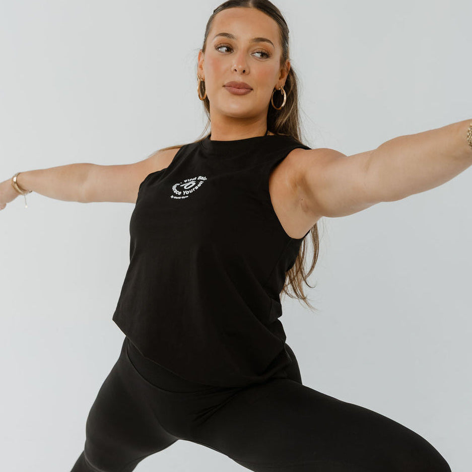 Ladies Balance Tank Short Black – World Gym Shop